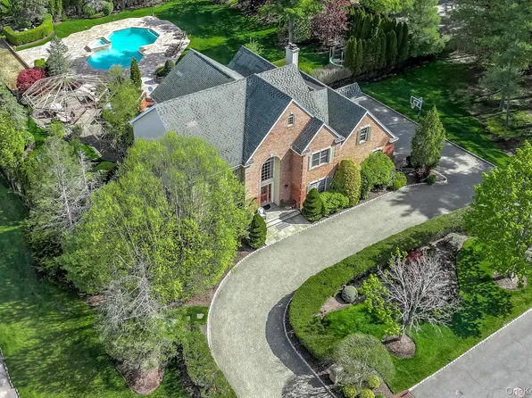 4 Birdie Drive, Suffern, NY 10901