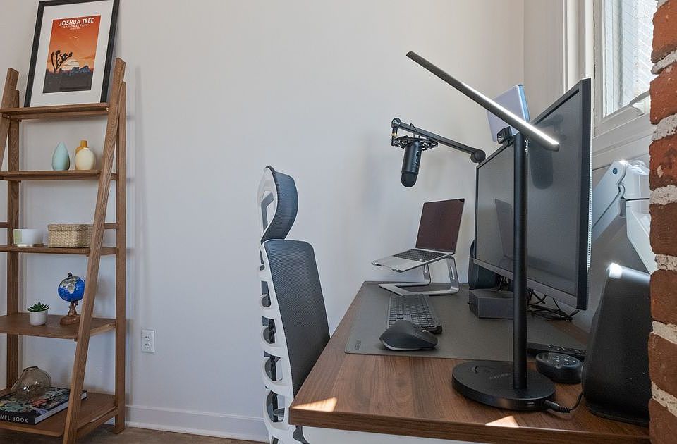 1st image of 625 Broadway Unit 11246