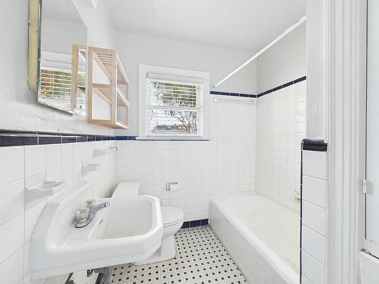 1920 Richmond Ave #9 — Photo 9