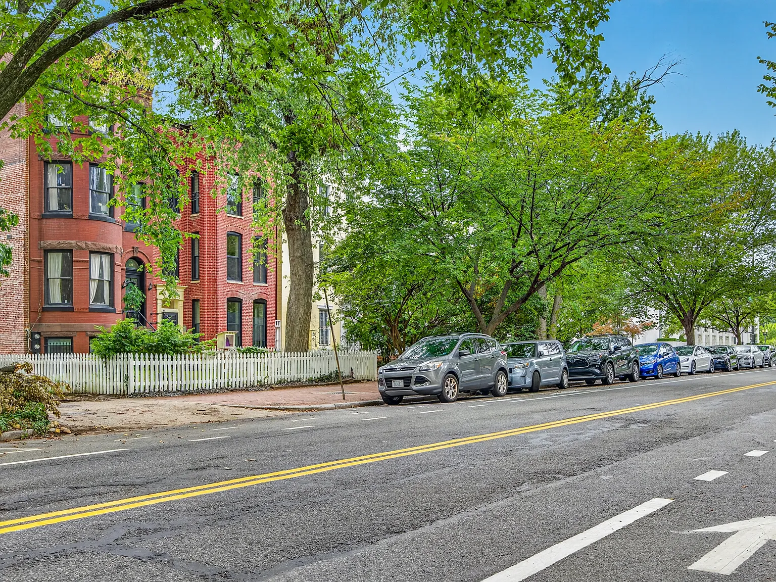 311 E Capitol St NE — Photo 2