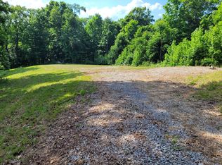 Pleasant Hill Rd, Burkesville, KY 42717