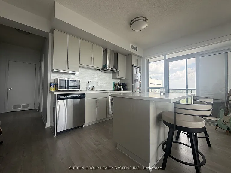 2087 Fairview St #2203 — Photo 6