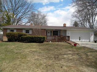 1460 Midland Rd, Saginaw, MI 48638