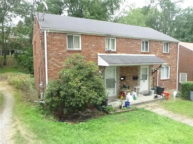 354-356 Pennoak Dr photo 1