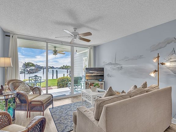 5th image of 2135 Windward Way APT 107