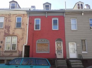 1110 Chestnut St, Reading, PA 19602