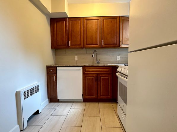 2245 79th St APT 3E