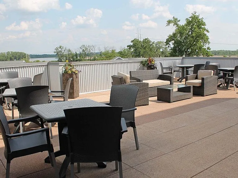 Yahara Terrace — Photo 7