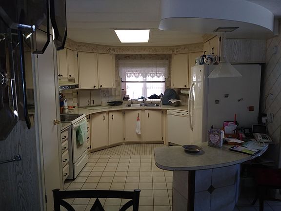 4th image of 2998 Lamplighter Dr