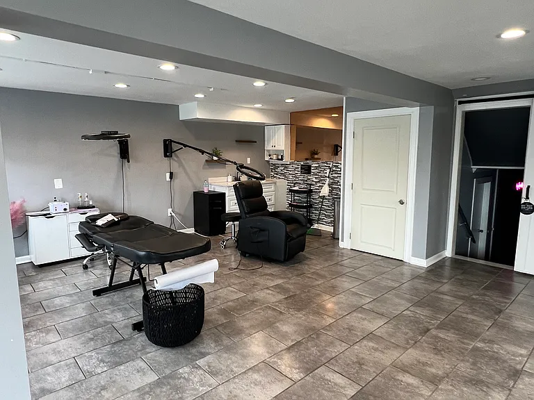 2100 State Hill Rd — Photo 3