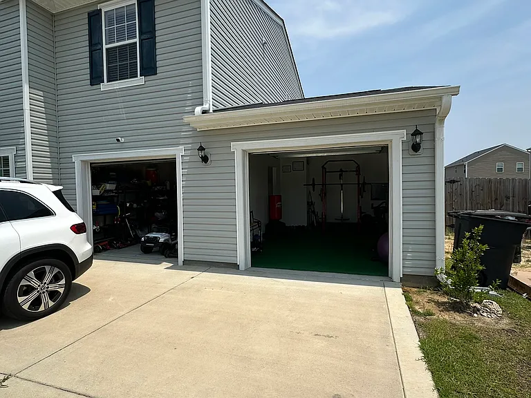 1709 Redbout Ct — Photo 22