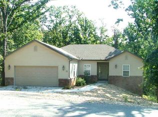 11 Brierfield Ln, Bella Vista, AR 72714