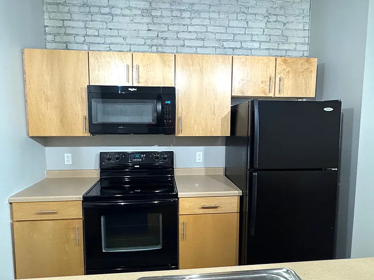 309 Roberts St N #203 — Photo 13