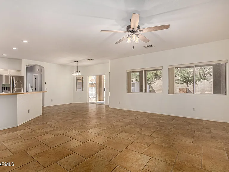 8382 W Mary Ann Dr — Photo 9