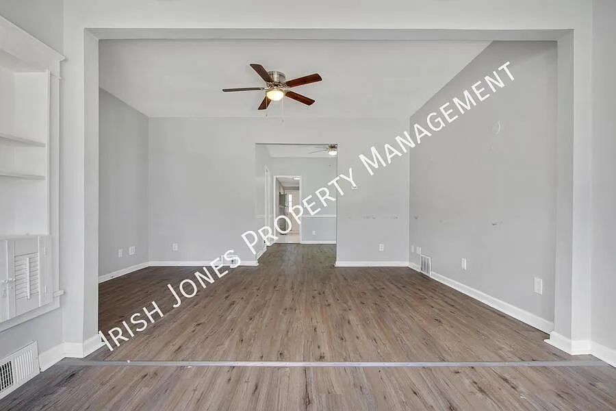 3 bed, 1200 sqft, $1,275 — Photo 4