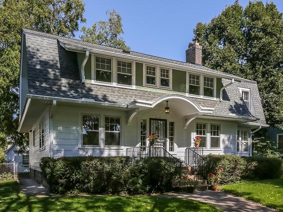 1st image of 2171 Sargent Ave