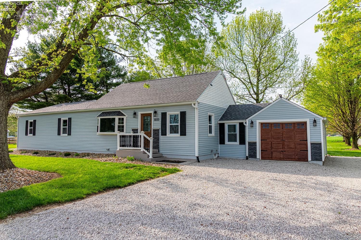 5033 Crestline Rd, Bucyrus, OH 44820 | Zillow