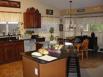 3rd image of 3753 E Whitehall Dr