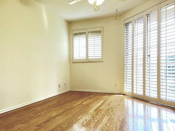 4th image of 10021 Tabor St APT 203
