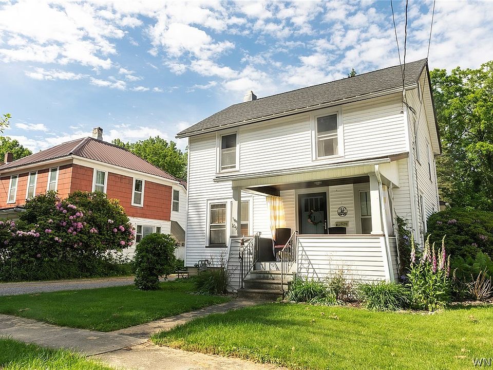 1st image of 109 Erie Ave