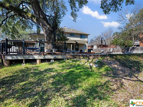 5th image of 7600 Yaupon Dr