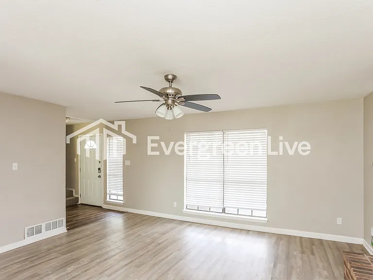 2026 Bridger Dr — Photo 4