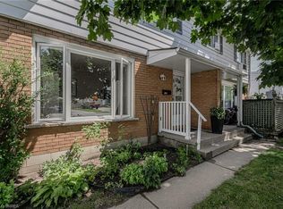 47 A Metcalfe Cres, Brantford, ON