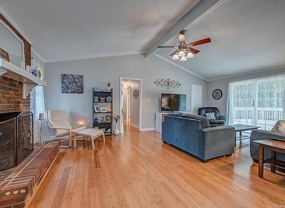 5th image of 2324 Winterfield Dr