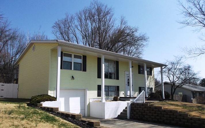 1st image of 3832 W Fairington Dr