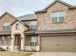 2820 Half Moon Rd, Aubrey, TX 76227