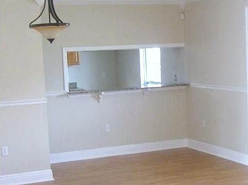 3rd image of 4844 Marque Dr