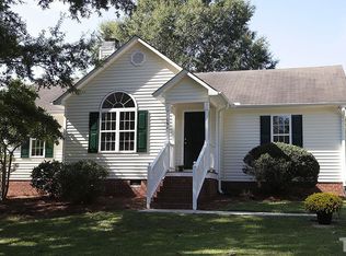 151 Lansing Dr, Benson, NC 27504