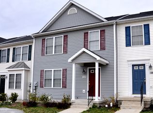 102 Windstone Dr, Winchester, VA 22602