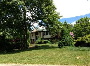 124 Hampton Rd, Sharon, MA 02067