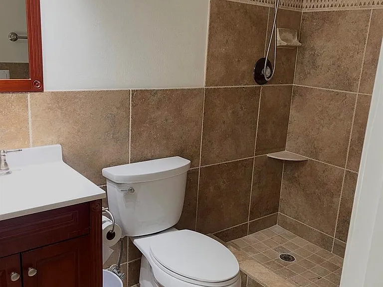 2820 SW 22nd Ave #211 — Photo 6