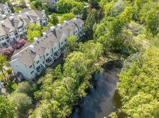 713 Fairfield Cir, Minnetonka, MN 55305