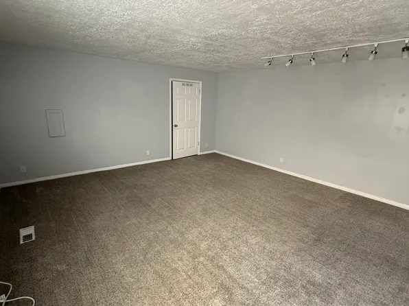 344 S 1000 E APT 4, Salt Lake City, UT 84102