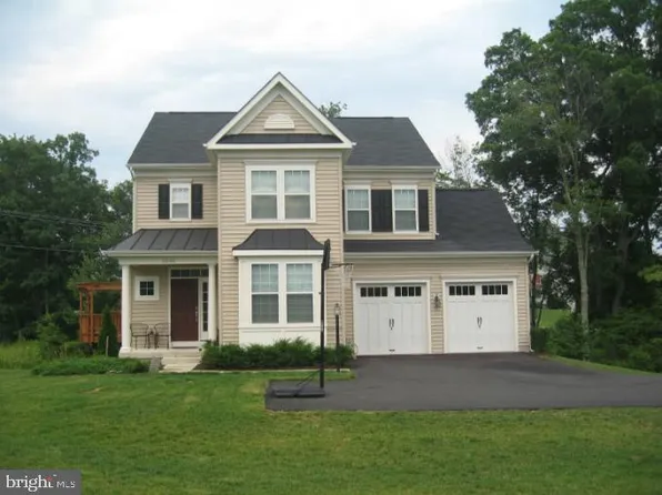 5484 Amberview Ct, Manassas, VA 20112