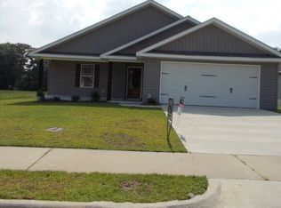 104 Gracebrook, Slocomb, AL 36375