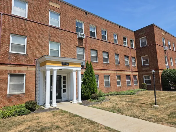 13773 Cedar Rd Unit 109, Cleveland, OH 44118