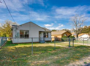 1643 Neal St, Dallas, TX 75208