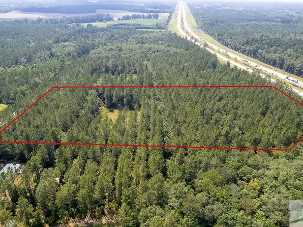 5689 N Old Groveland Road W, Pembroke, GA 31321
