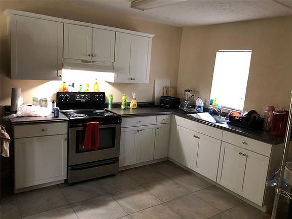 2nd image of 3106 N 29th St APT B