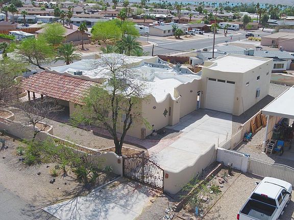 2nd image of 147 Smoketree Ave S