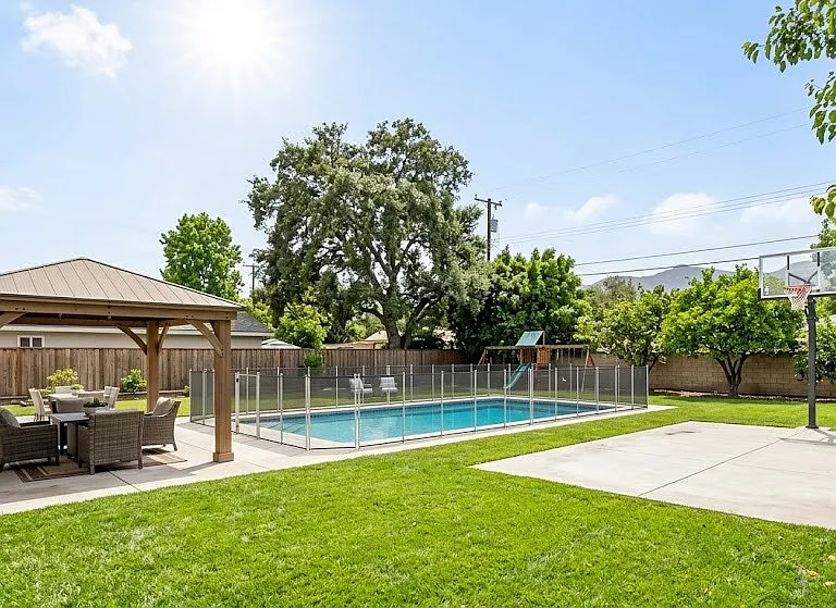 8308 Jason Ave — Photo 6