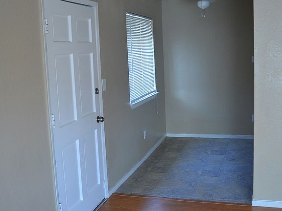 4th image of 2150 Fontana Ave