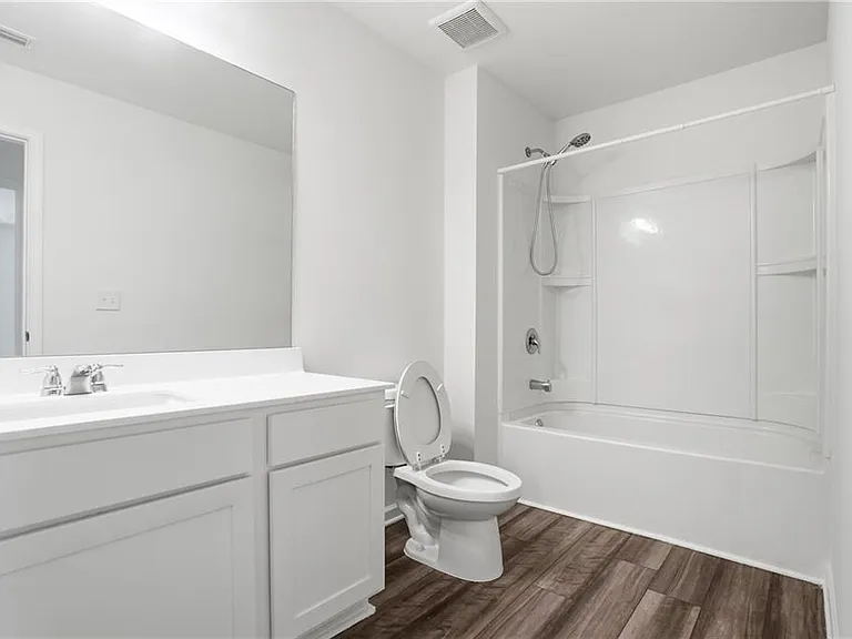 395 Knightsbridge Ln — Photo 20