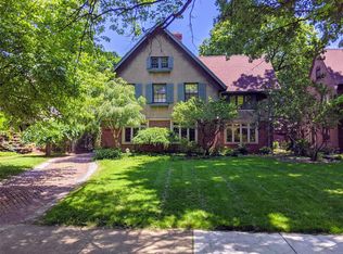 2970 Iroquois St, Detroit, MI 48214