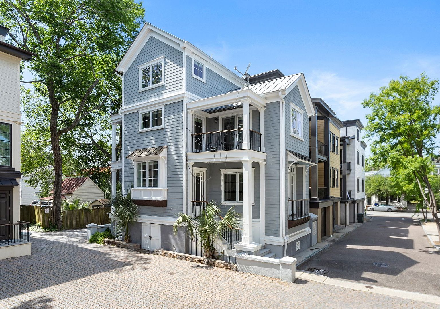 7 Corinne St, Charleston, SC 29403 | Zillow