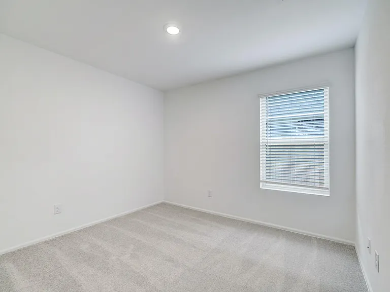 8907 Estes Lake Dr — Photo 10